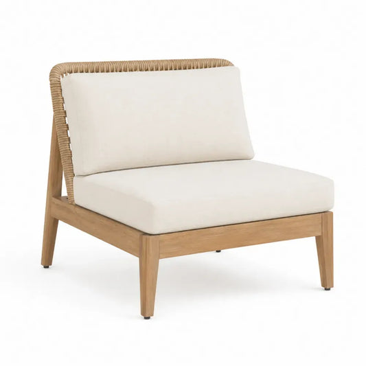Silla lounge de exterior sin brazos con estructura de madera de acacia cuerda trenzada y cojines beige 70 x 75 x 78 cm
